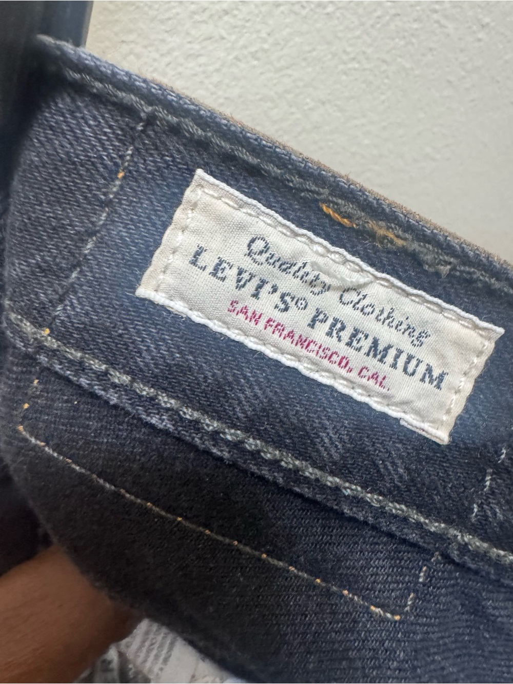 Women’s Levi's Black 501 denim Cutoff Shorts size 25 - Picture 2 of 5
